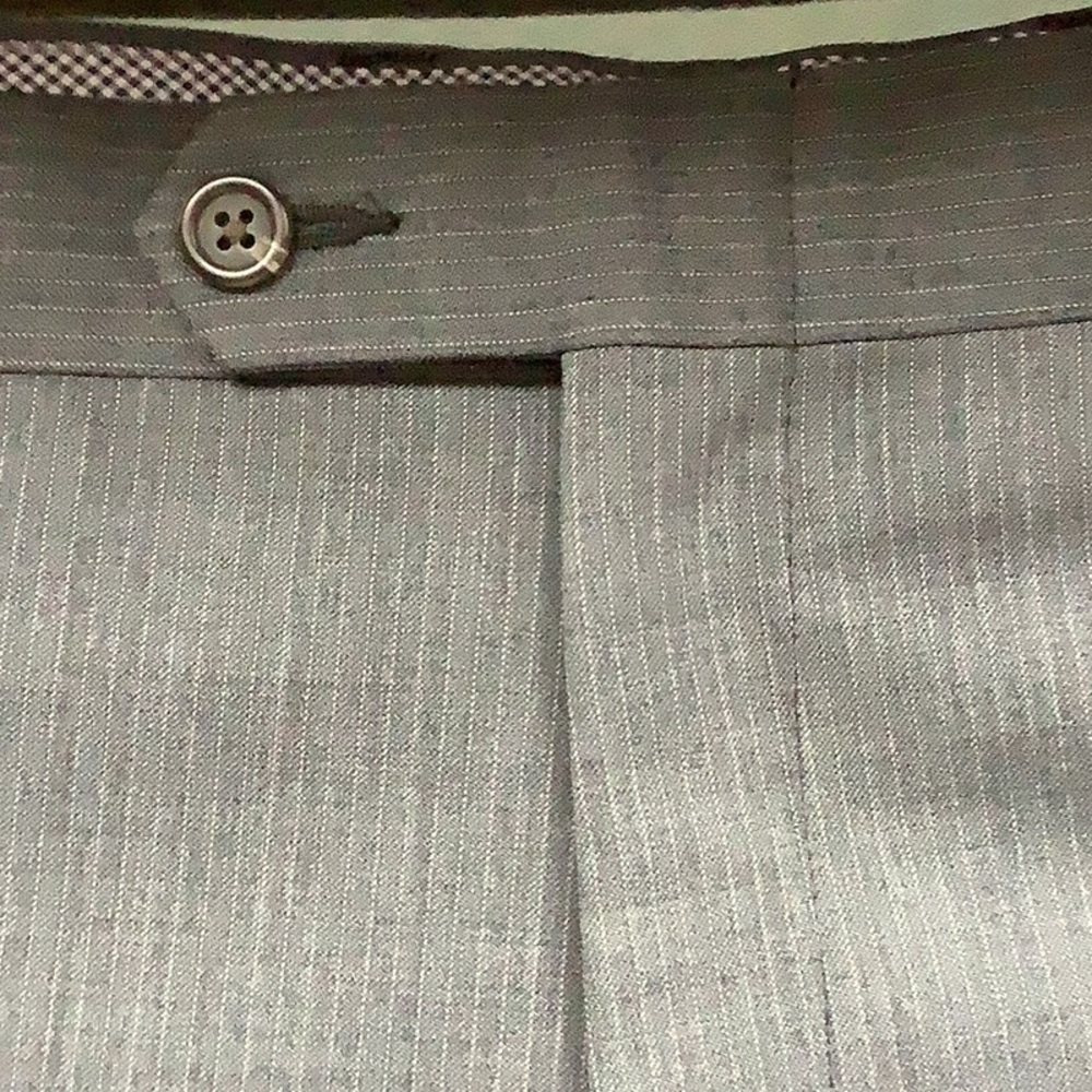 Chaps NWT mend dress pants/ wool blend, grey pinstripes - Picture 5 of 7
